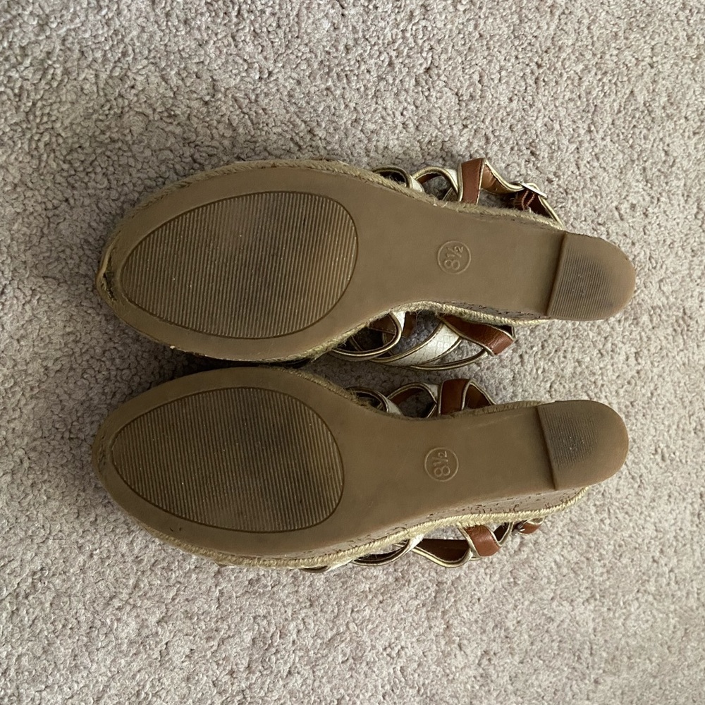 Wedges - Picture 4 of 5